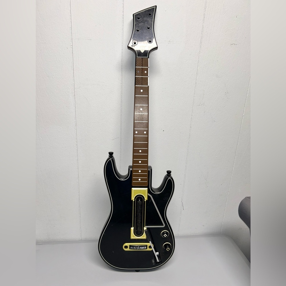 Guitar hero Activision Guitar  Model 0000654 - Untested
